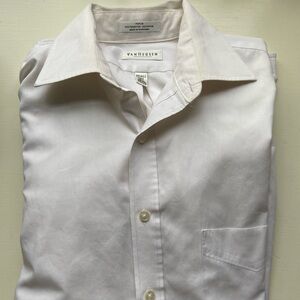 Van Heusen Wrinkle Free Poplin Long Sleeve Button Down Mens Dress Shirt Size Med